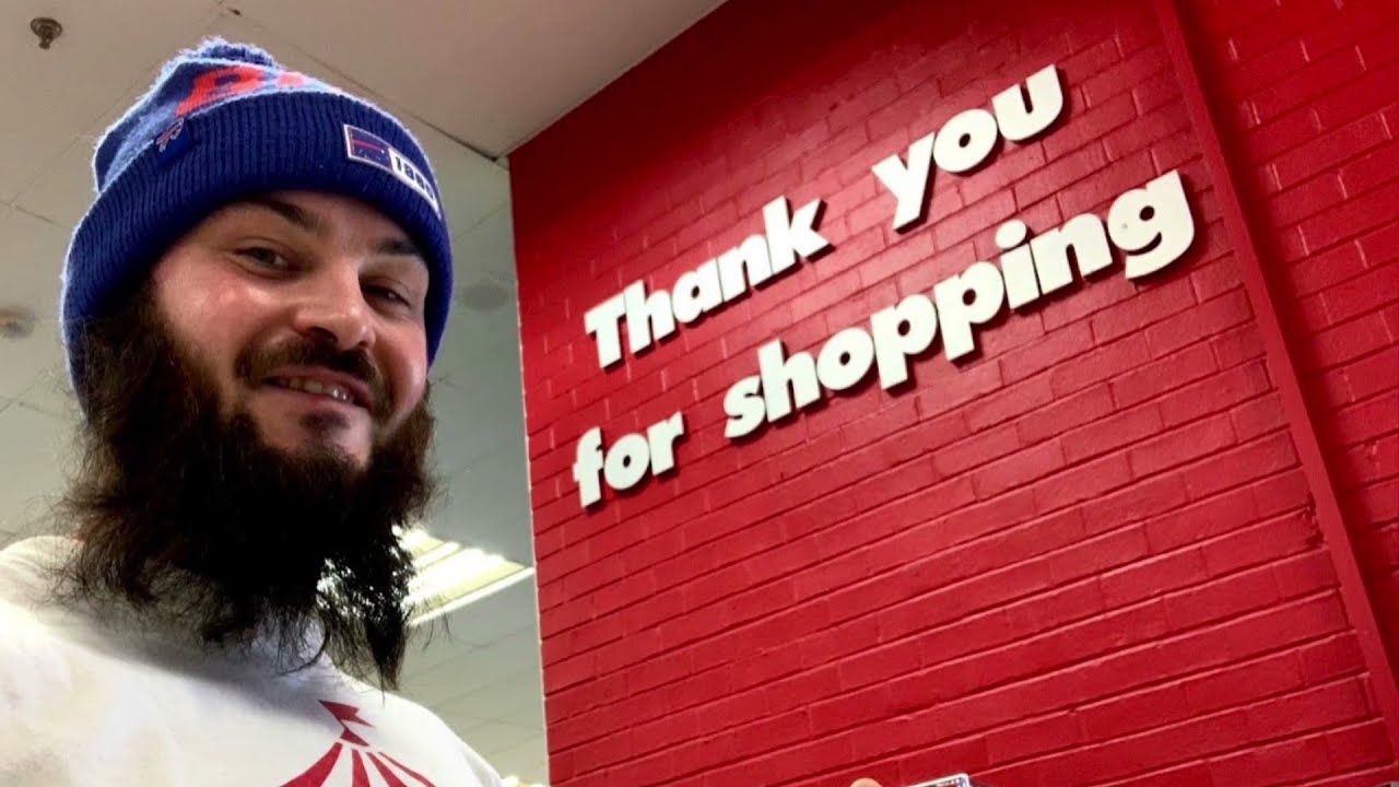 Abandoned Big Kmart Perimeter walk #360p - Holyoke, MA #savethekmarts