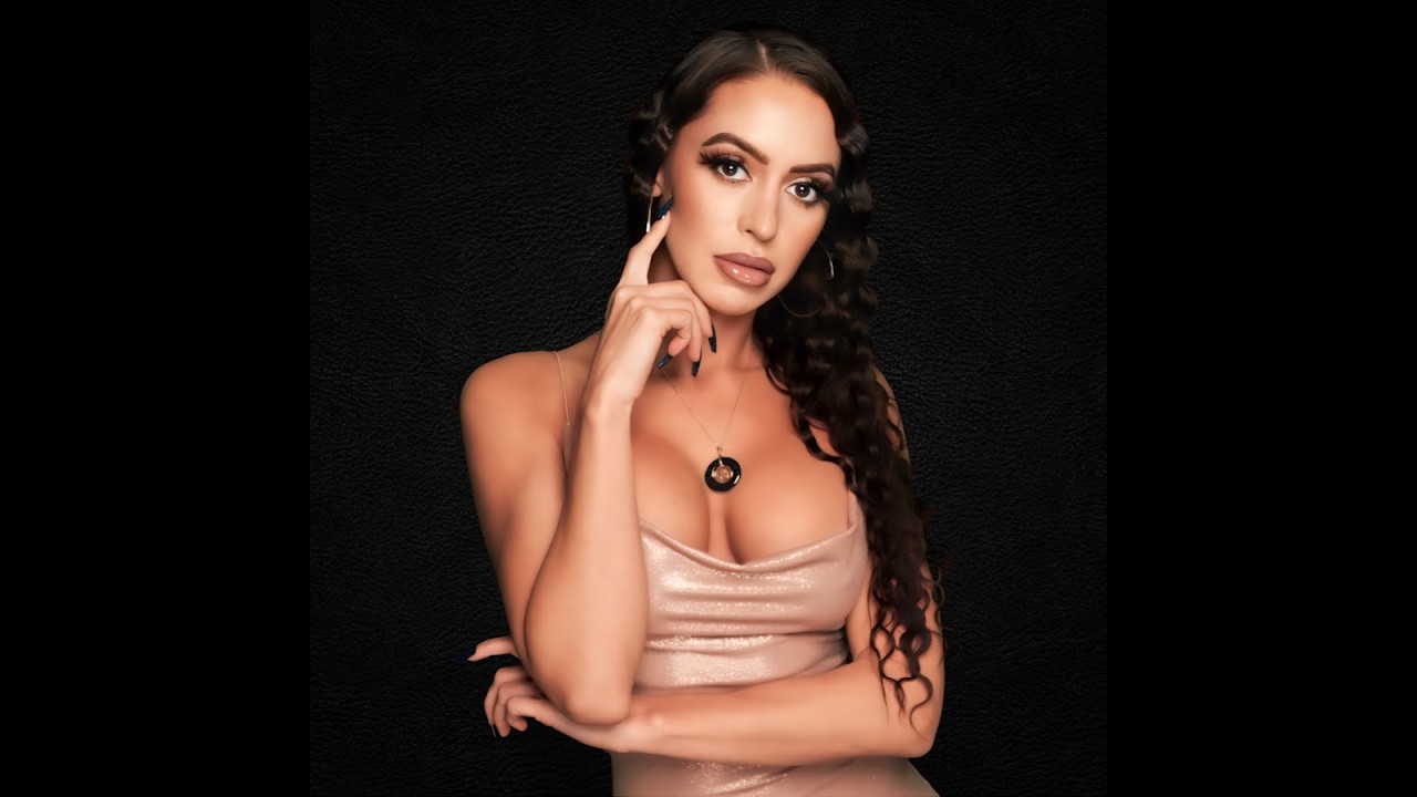 The Journey of Jourdan Jade: From Corporate to Creative