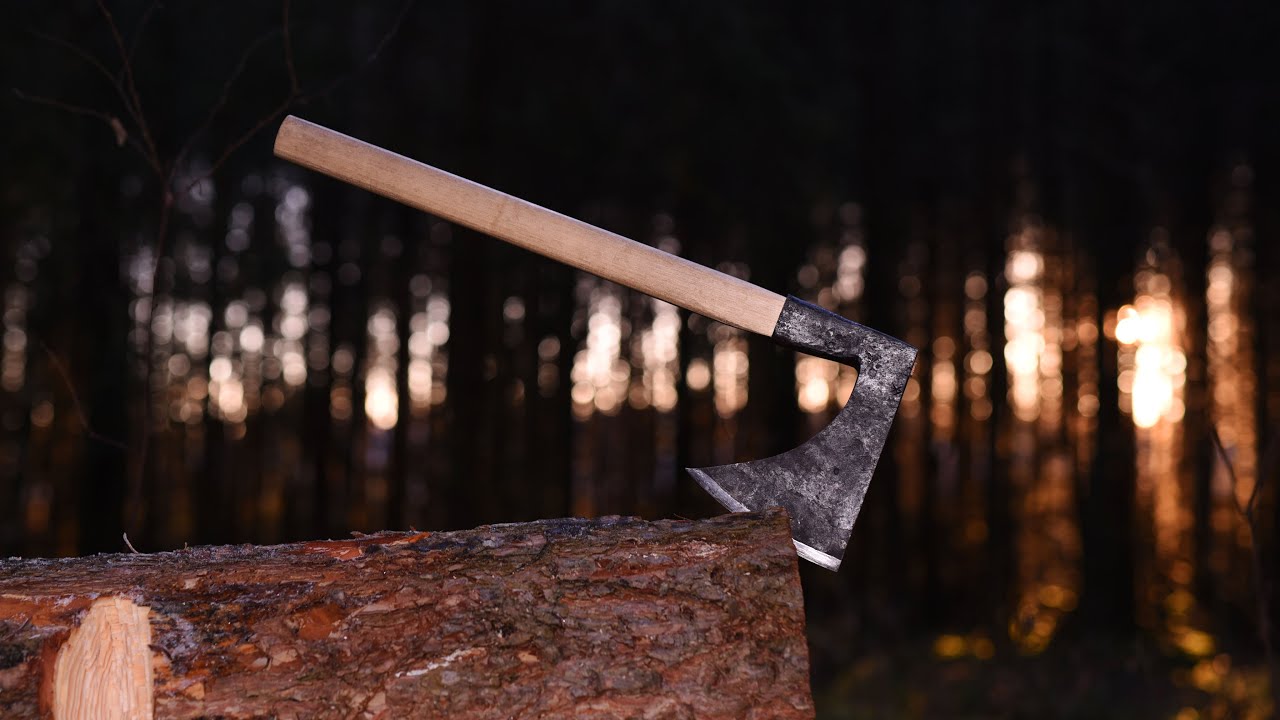Forging a medieval collared axe