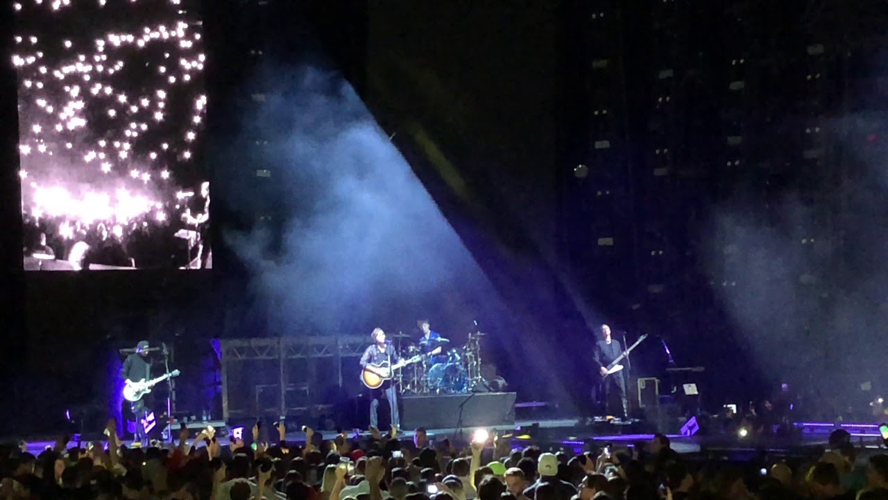 5 Seconds of Summer - Ghost of You. Montreal 2019