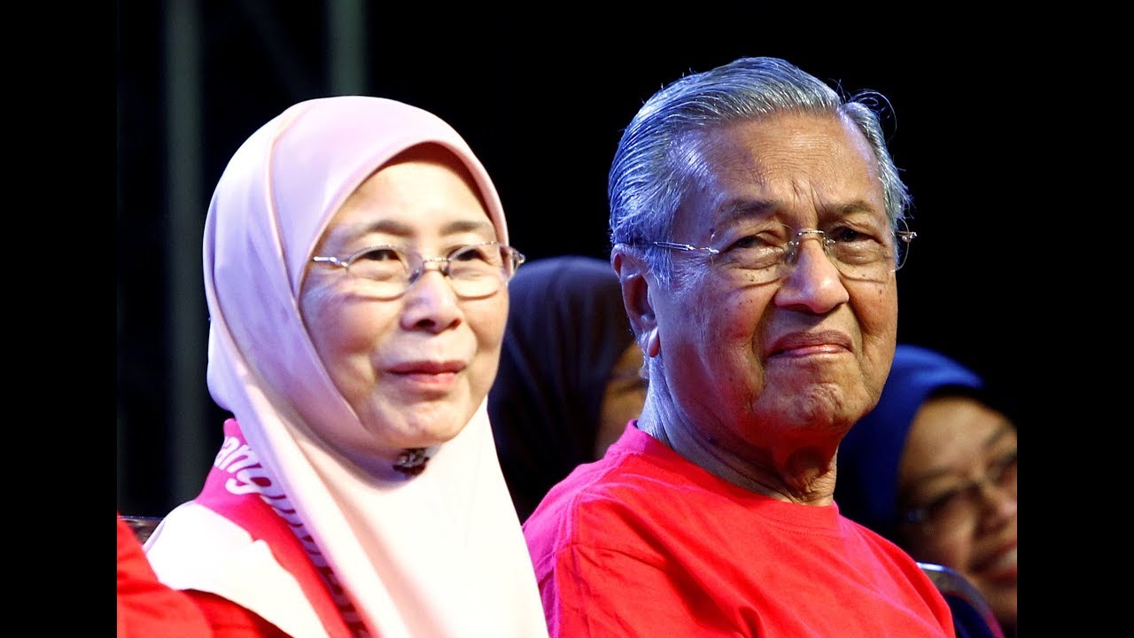 Wan Azizah: Painful decision to work with Tun M