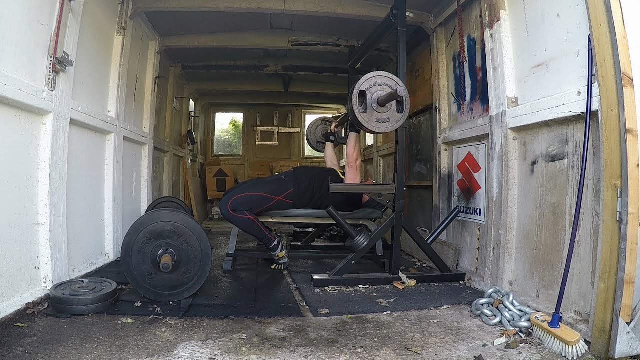 Bench Press vs Weighted Dips - Which Is Better?