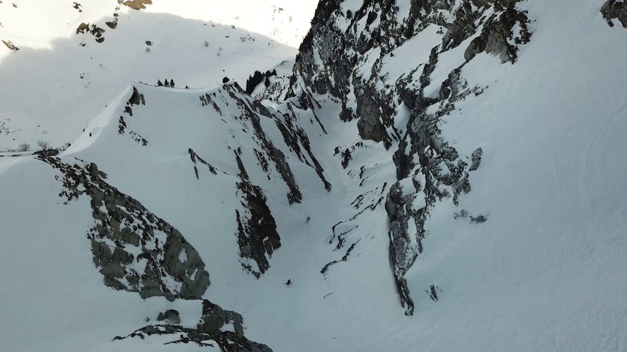Trelod couloir Nord à ski (Bauges), filmé en drone