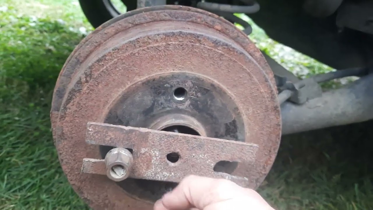 Confecționare presă extractoare tambur frână.