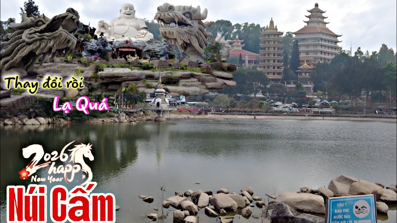 Núi Cấm Thay Đổi Lạ Vắng Chưa Từng Thấy Không Một Bóng Người Hàng Quán Ế Ẩm 