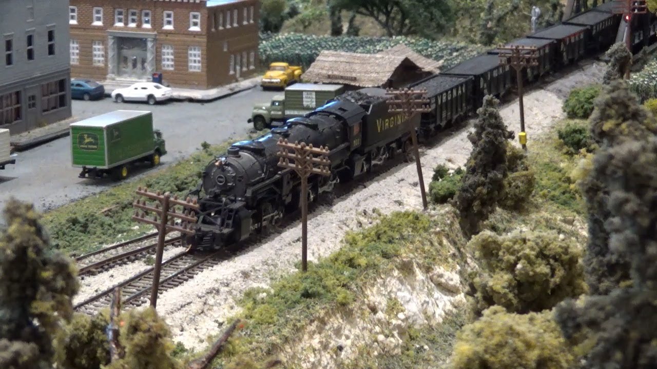 NJS Free-moN and N Trak At: N Scale Enthusiast Convention, Nashville, Tennessee, June 2022 (N Scale)