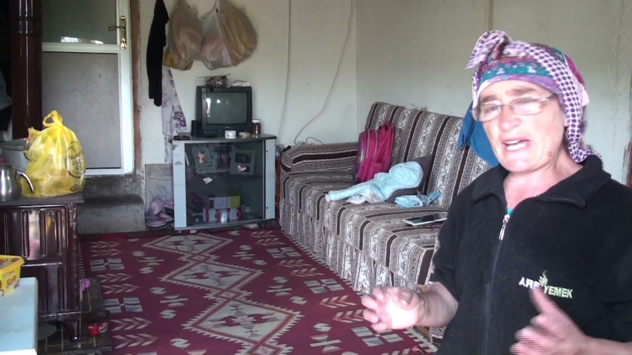 Göle'de yüzme havuzu var, Çıldır'da su yok.