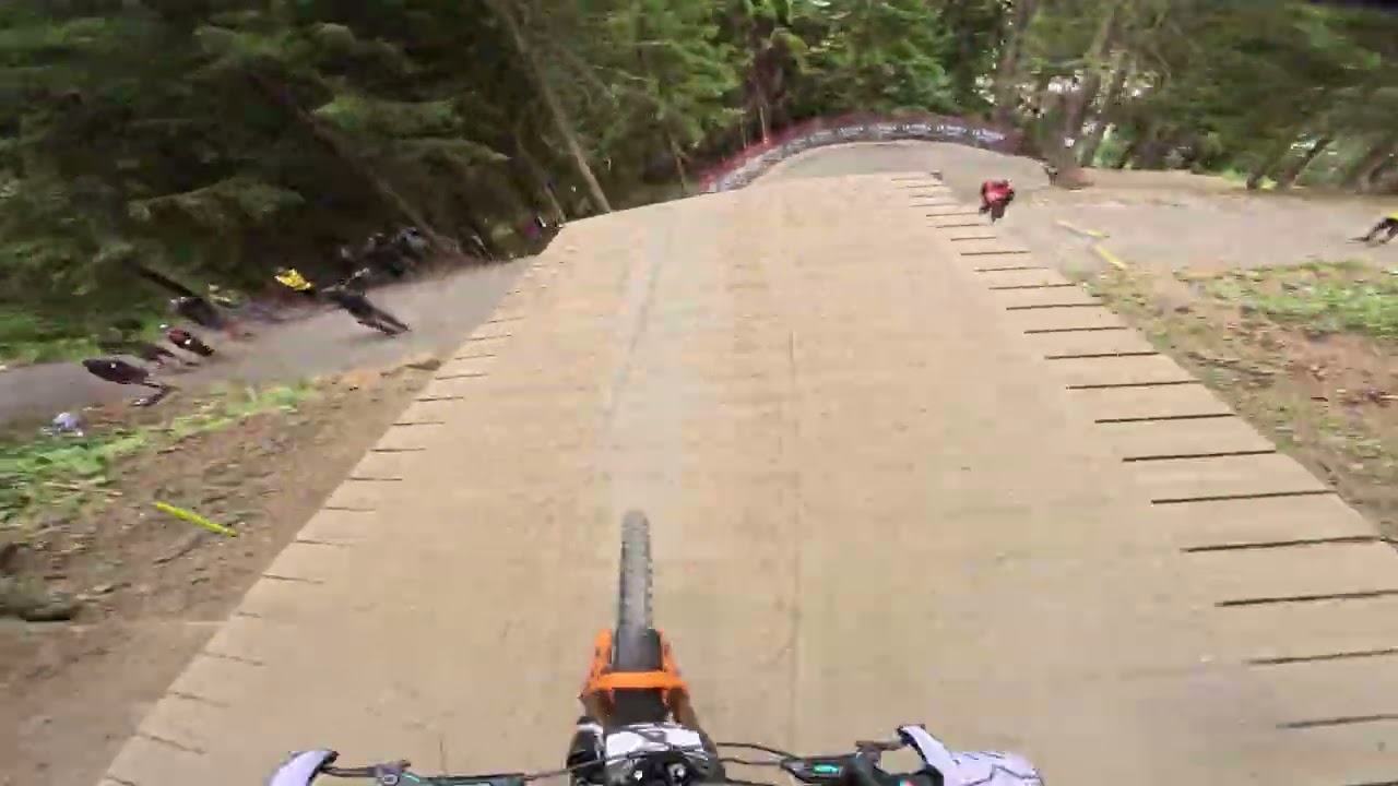 Ronan Dunne La Thuile GoPro race run CRASH