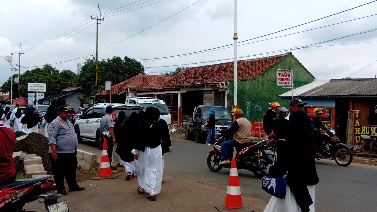 Live Aktivitas Pengujung Lembur Pakuan KDM Minggu 4 Januari 2026