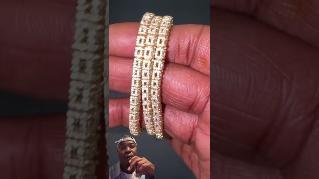 Вы когда-нибудь видели теннисную цепочку с таким количеством бриллиантов? Вау! 