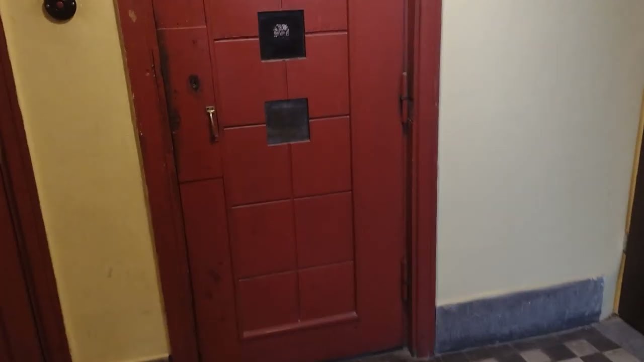 Zabytkowa, Oryginalna winda Schlieren z lat 40-tych, na kluczyk, W&oacute;lczańska, Ł&oacute;dź