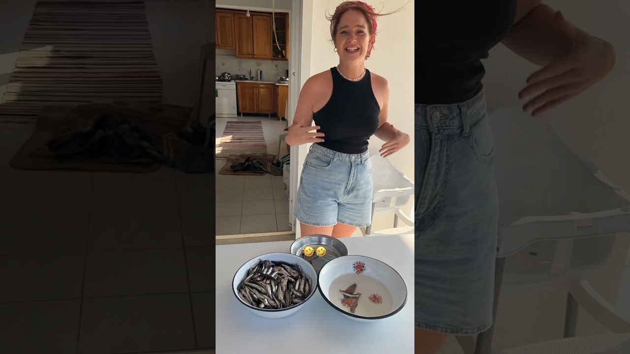 Meine deutsche Freundin macht Hamsi ?! 🐟🇹🇷😳 #hamsi