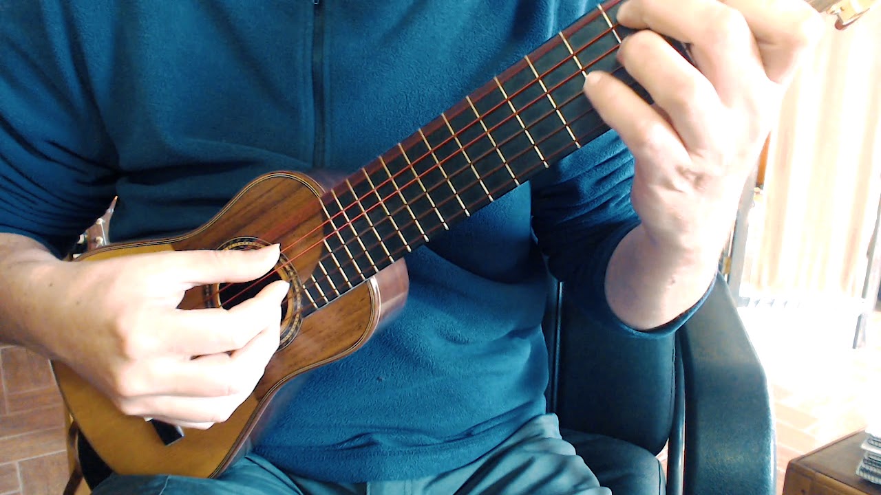 Prueba de timple 6 cuerdas con cuerdas Aquila para micro guitarra