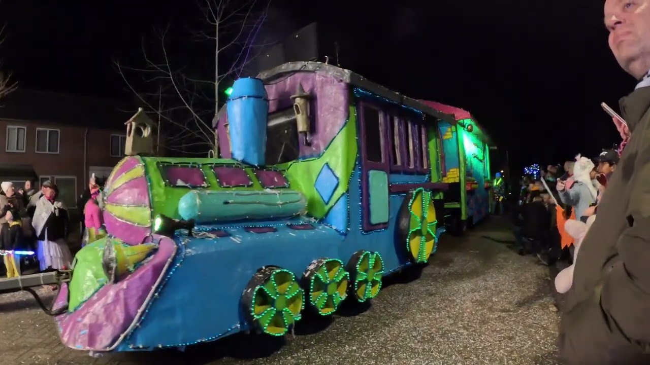 LICHTOPTOCHT IN STANDDAARBUITEN (ZWAMMEGAT) 2025