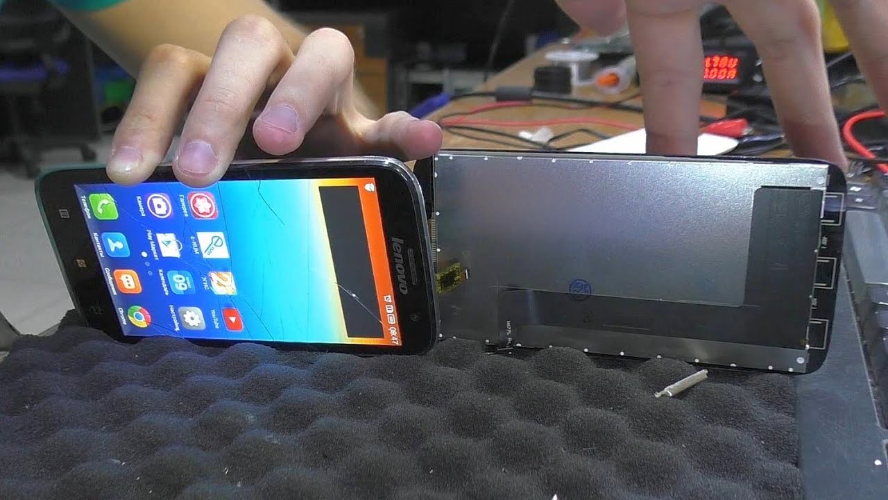 Разбито стекло тачскрина. Смартфон Lenovo A859. Замена модуля дисплея