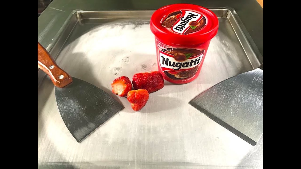 Strawberry & Nugatti Ice Cream Rolls | How To Make ice Cream With Strawberries & Nugatti