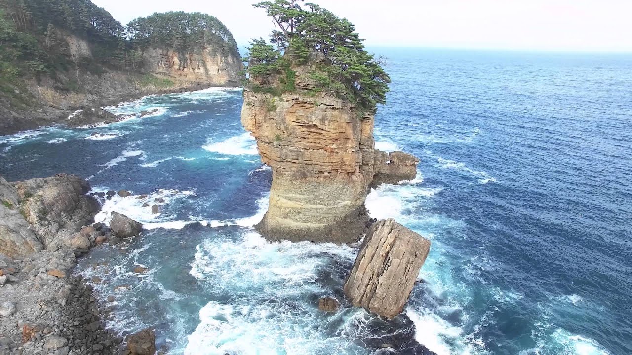 岩手県宮古市田老　三王岩（県指定天然記念物） 【空撮】【4K】【 2160P】