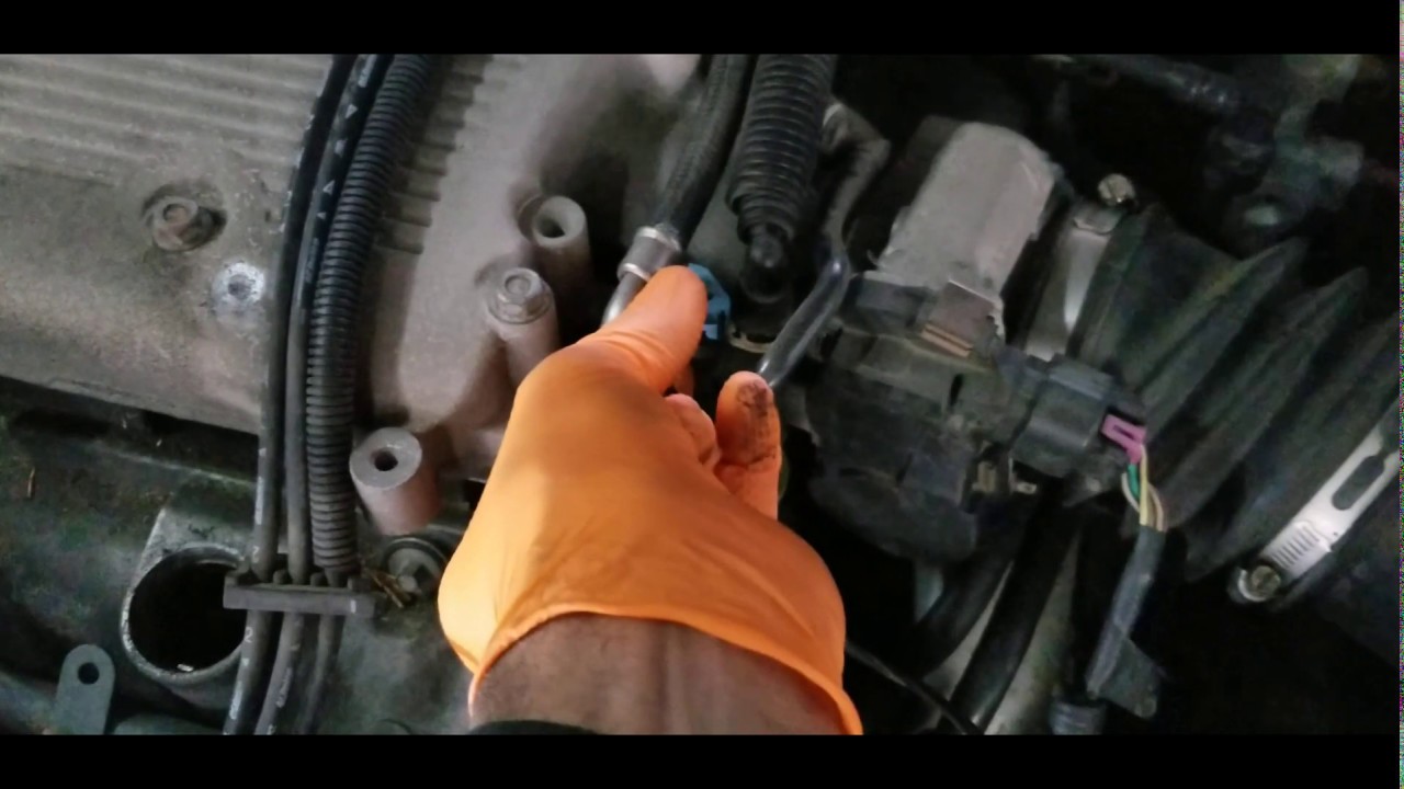 Как заменить соленоид клапана продувки адсорбера паров (EVAP) на Chevrolet Impala 3.5L 2008 года ...