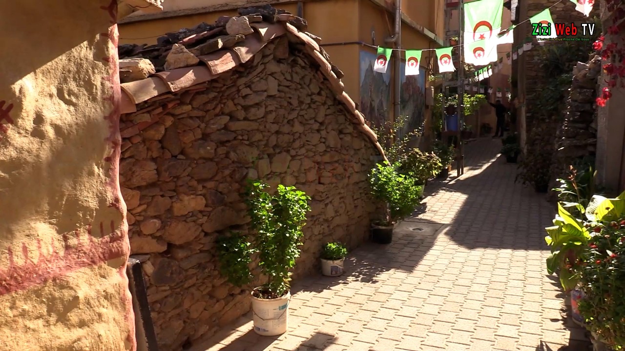 Virée Au Village Ath La3ziz à Illoula Oumalou Élu 2 éme Village Plus Propre Pour 2024 … Détails ...