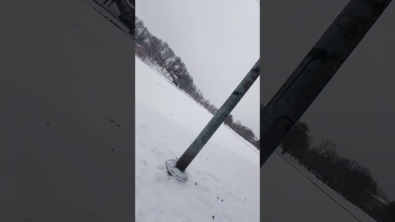 Rīgas parks un   RĪGAS Zeķu fabrika Aurora. 