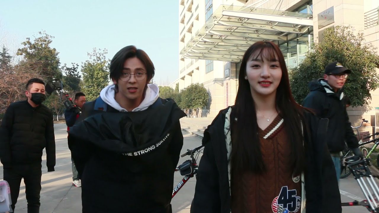 【爱上萌面大人】花絮：毫无偶像包袱的符龙飞 | Fall in Love With Him - Behind the Scenes