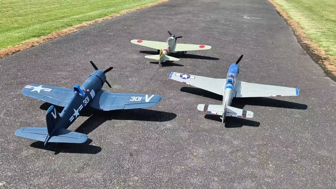 RC F4U-4 Corsair Warbird Flight with Audio FX: Flight Seven