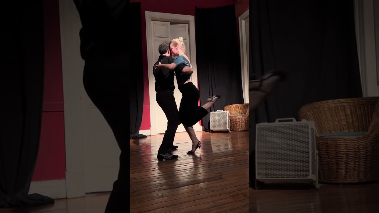 Valerie Kattenfeld & Luis Peñafiel bailan „Toda mi vida“ de Troilo