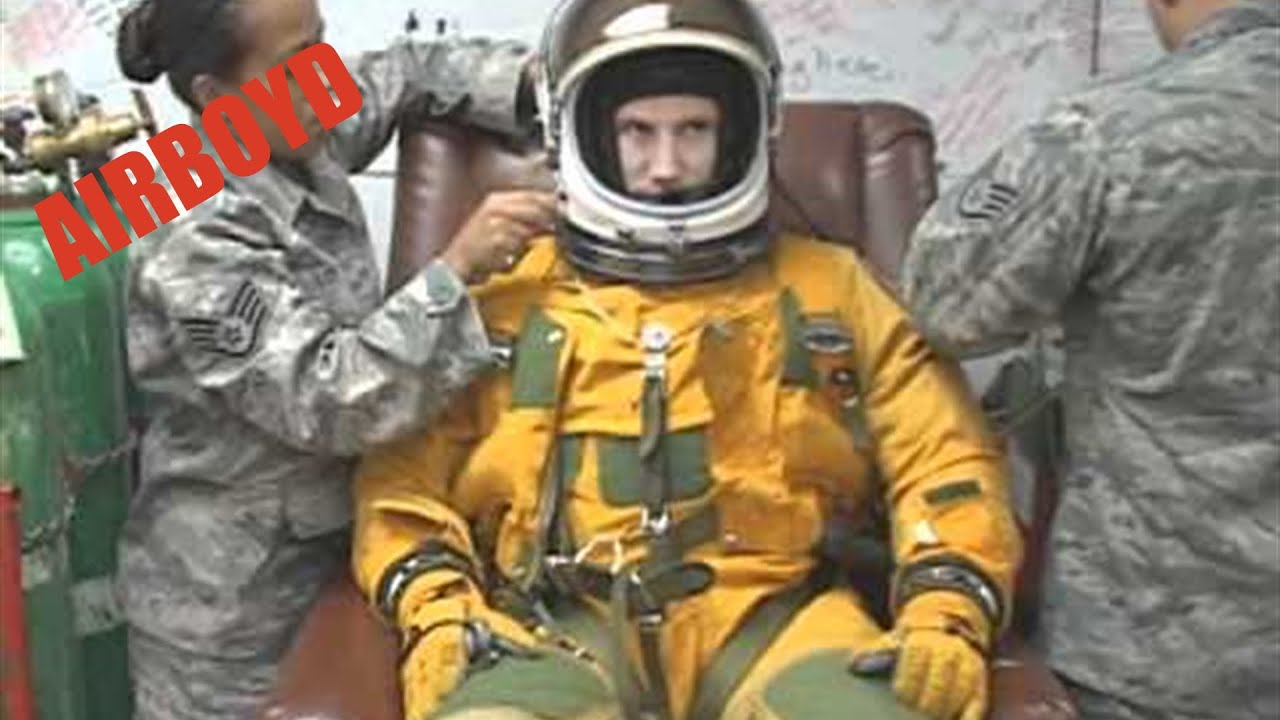 The Anatomy Of A U-2 Space Suit