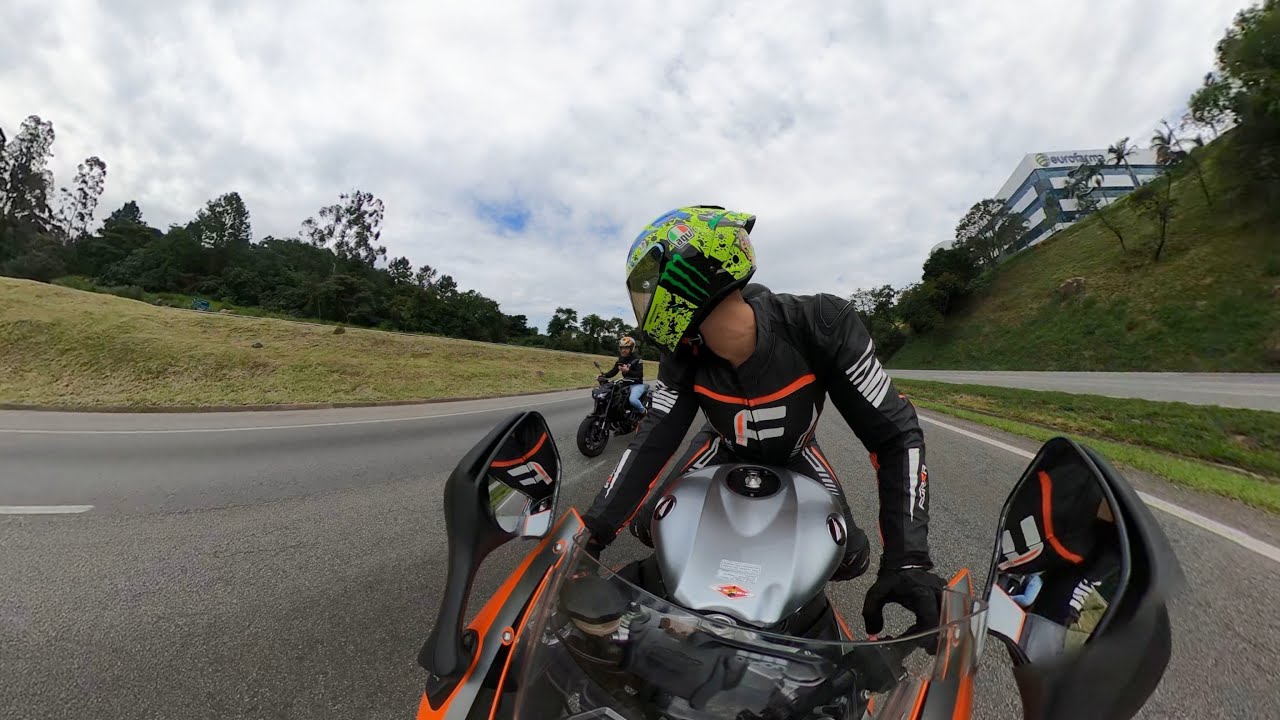 CBR1000RR E MT09 ROLE NA RODOVIA