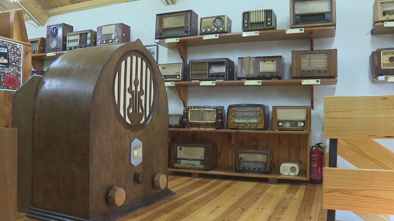 Con 'P' de Provincia - MUSEO DE LA RADIO