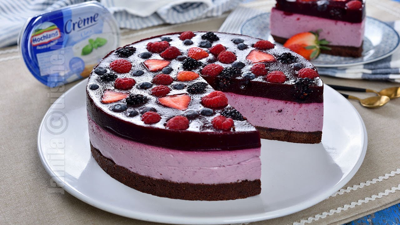 Cheesecake cu fructe de padure fara coacere | JamilaCuisine