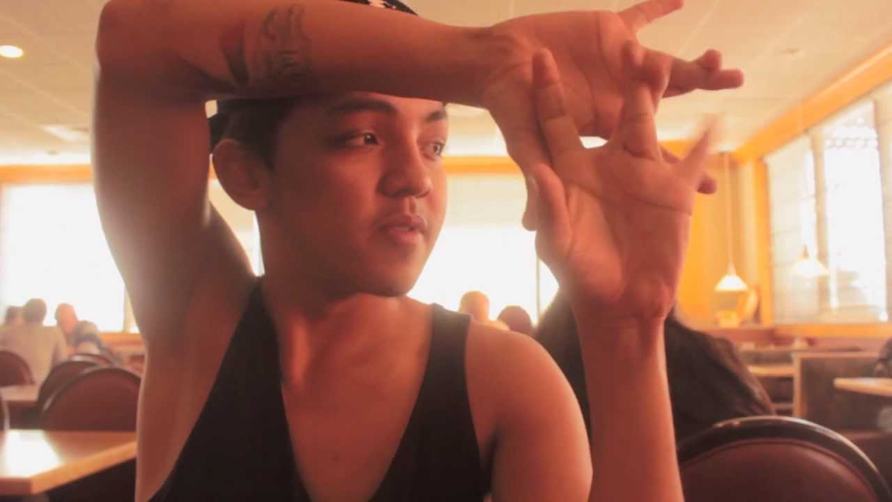 Strobe | Tuts for lunch |