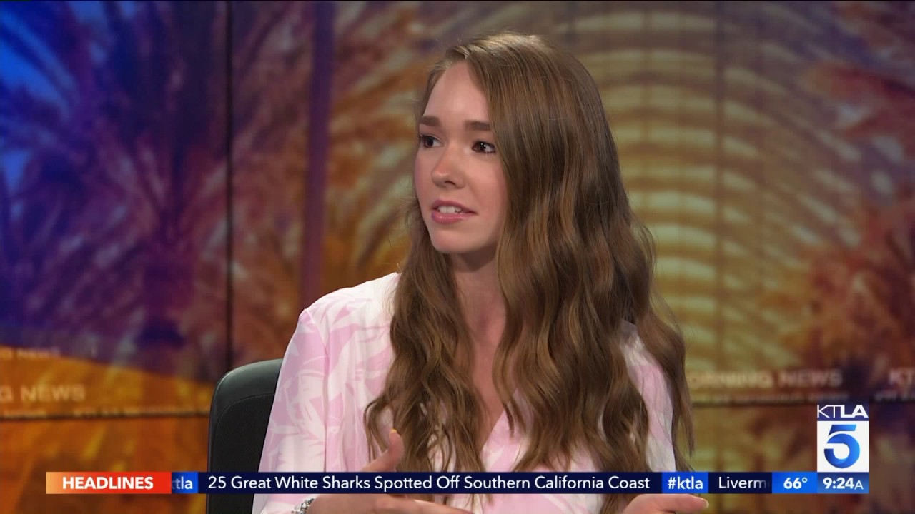 &ldquo;The Americans&rdquo; Holly Taylor Talks Paige Learning Her Parents are Spies