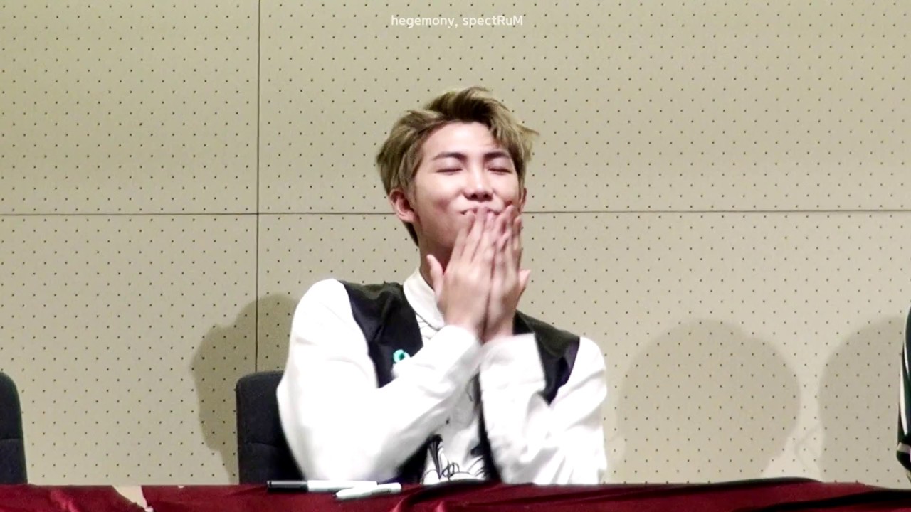161022 WINGS 팬사인회 RM - 애교왕 김남준