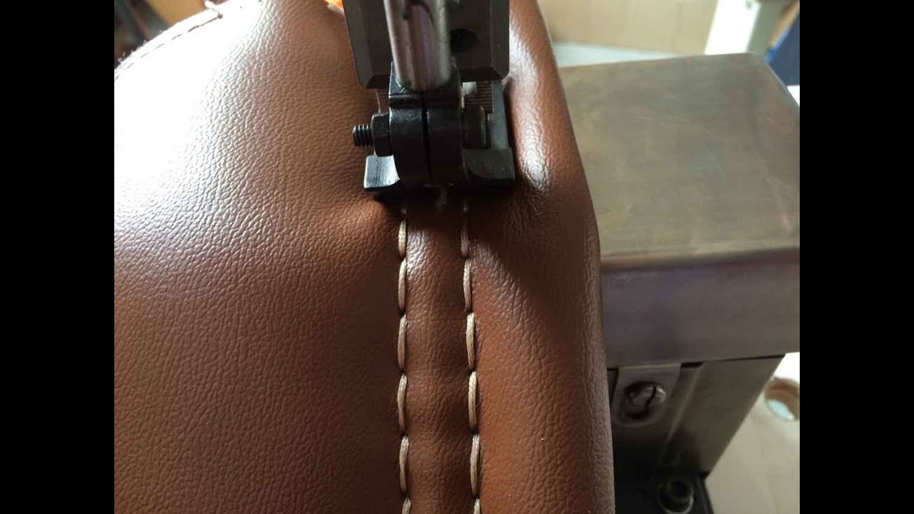 Machine à coudre à pilier à deux aiguilles pour fil tressé pour les coutures décoratives