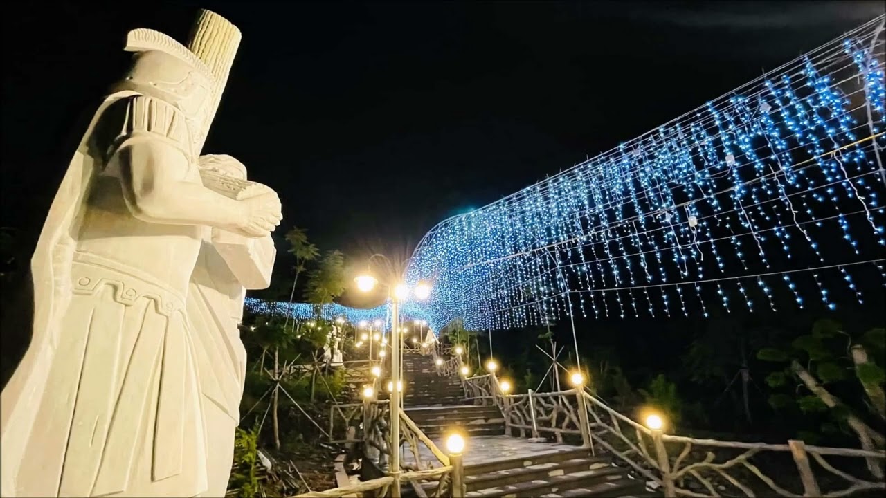 XIN D&Acirc;NG L&Ecirc;N MẸ  Ns Nhật Minh . Cs Minh Nguyệt