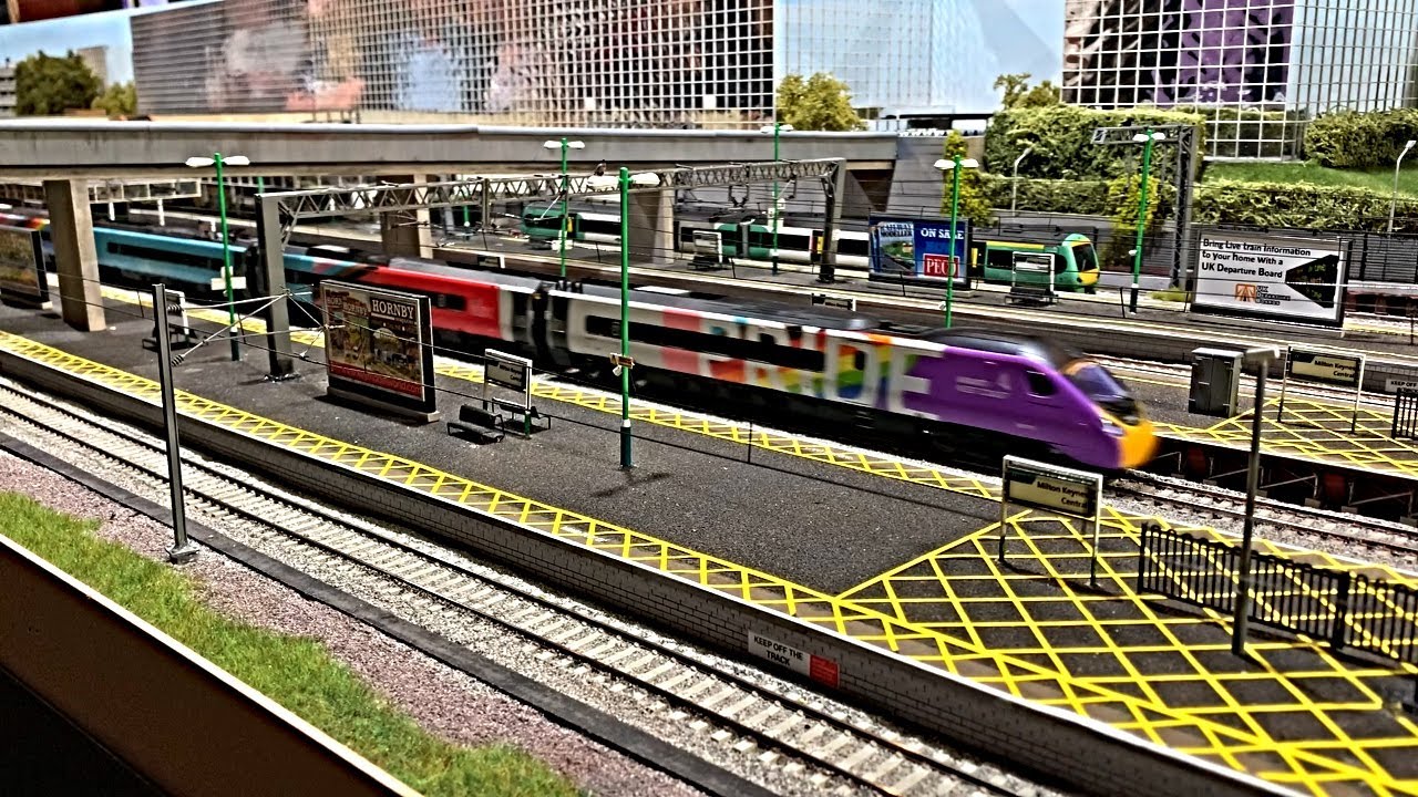 Milton Keynes Central Model Railway Layout - 