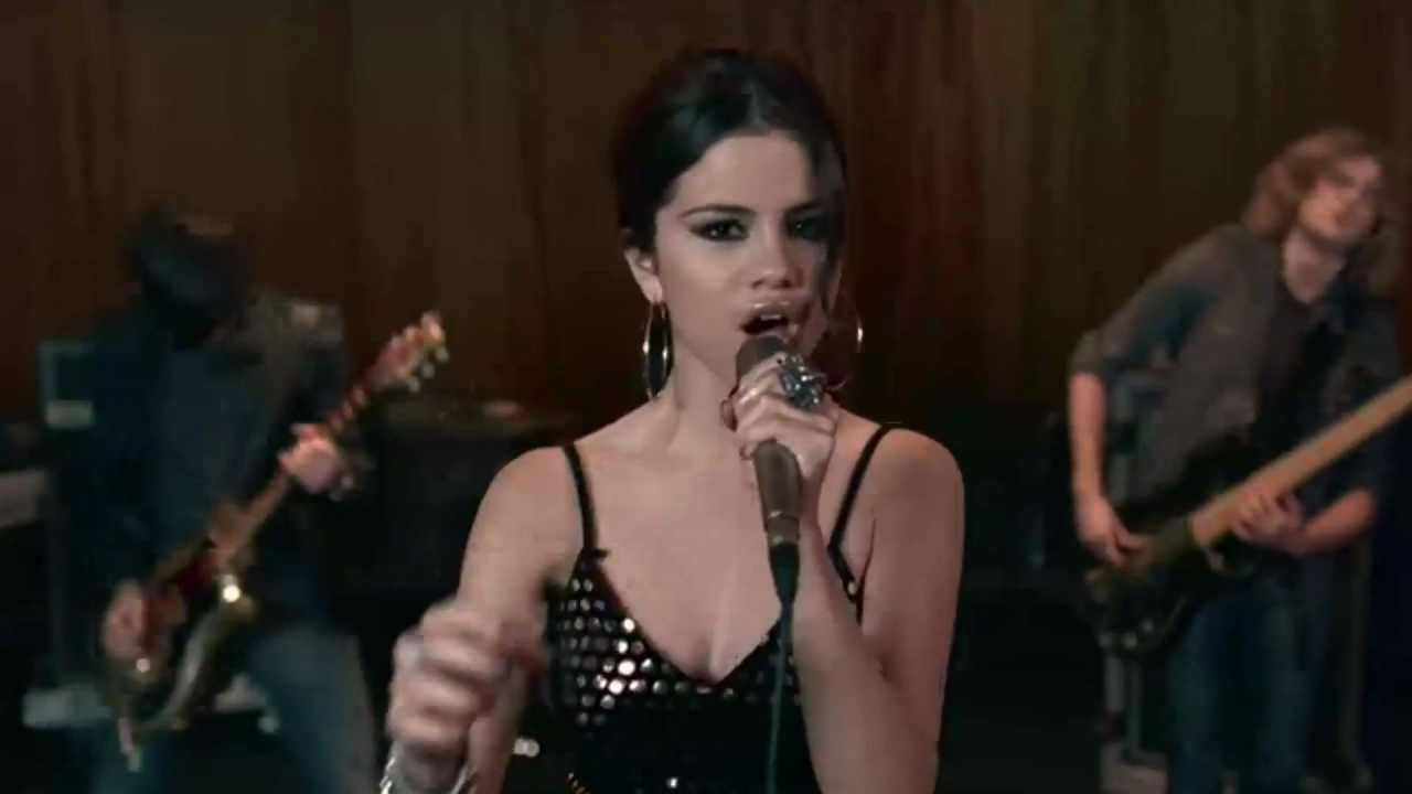 Ke$ha/Bella Thorne & Zendaya/Selena Gomez 