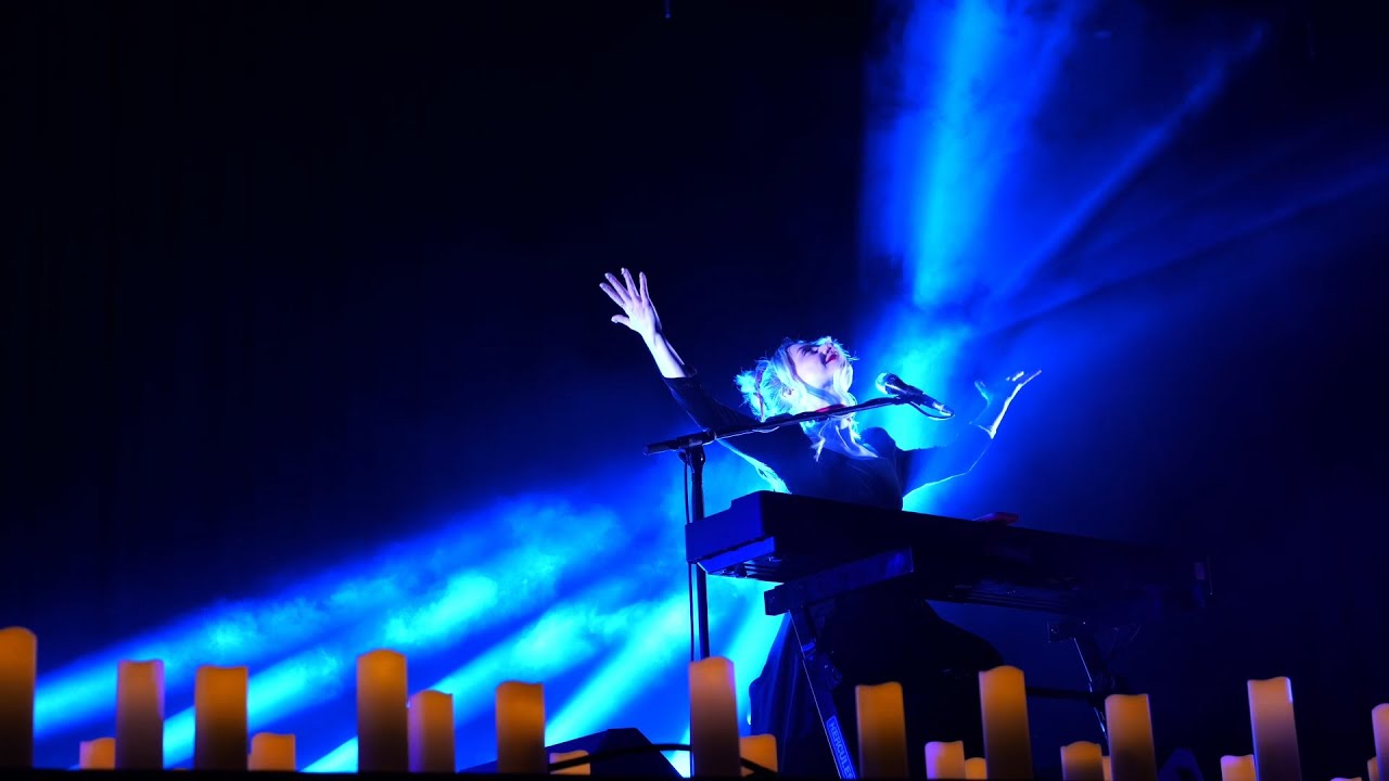Vivienne Mort - Live at Dave Dunnet Community Theatre, Victoria BC (March 16 2025)