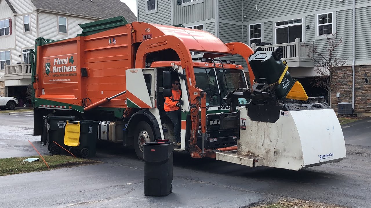 Flood Brothers 175: Mack LR Heil Curotto Can Garbage Truck