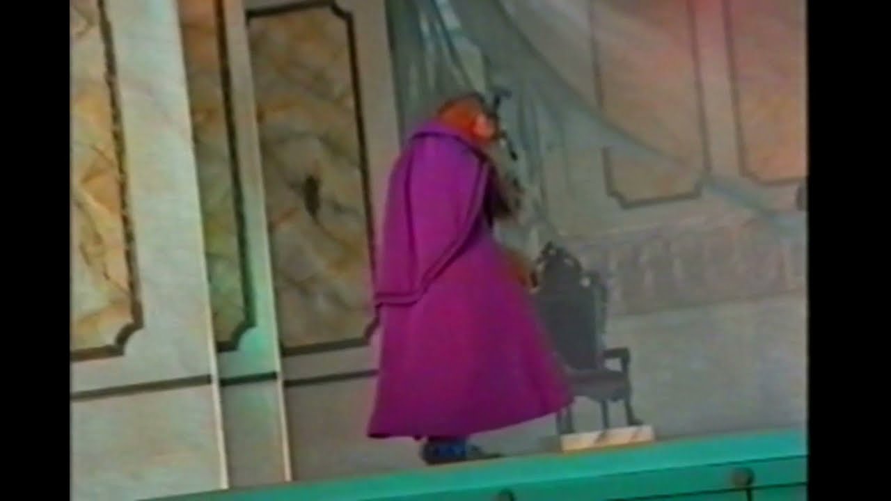 Beauty and the Beast show Disneyland Paris 1994 Euro Disney