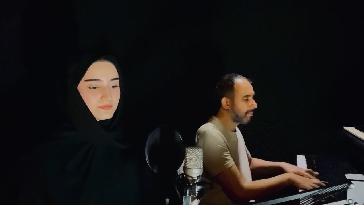 Hasretinle Yandı Gönlüm