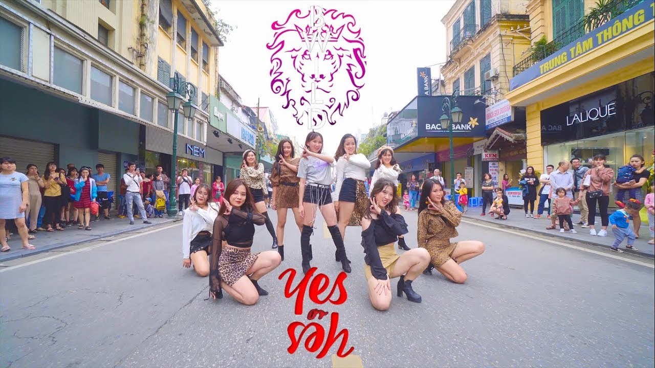 [KPOP IN PUBLIC CHALLENGE] TWICE(트와이스) 