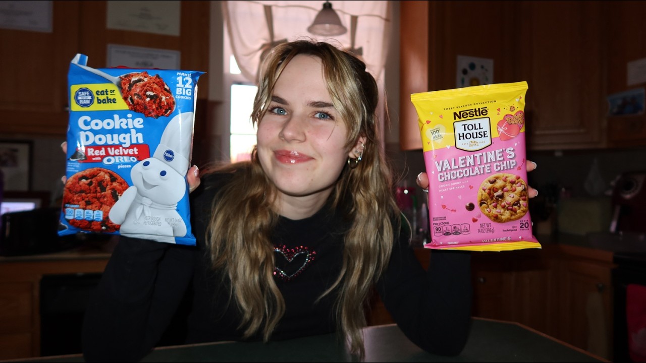 making valentine's day cookies on valentine's day!!!