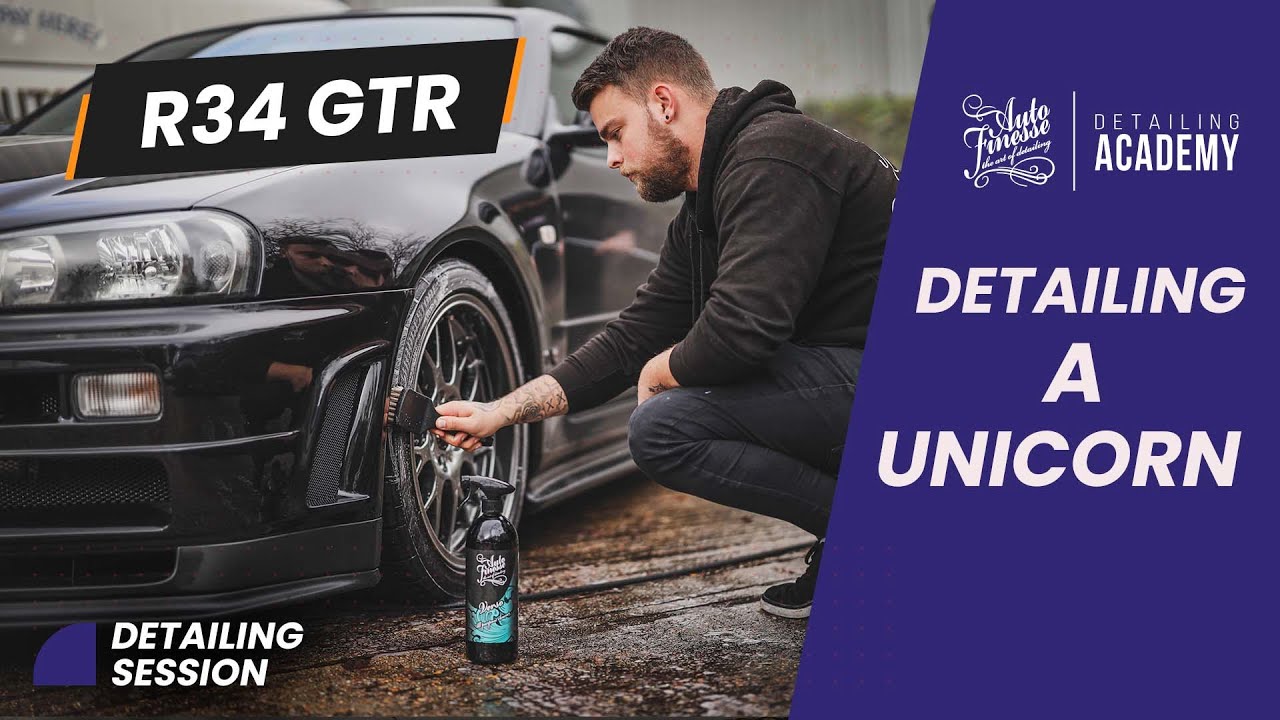 Auto Finesse - Detailing a unicorn R34 GTR NUR SpecII Detail at the Academy.