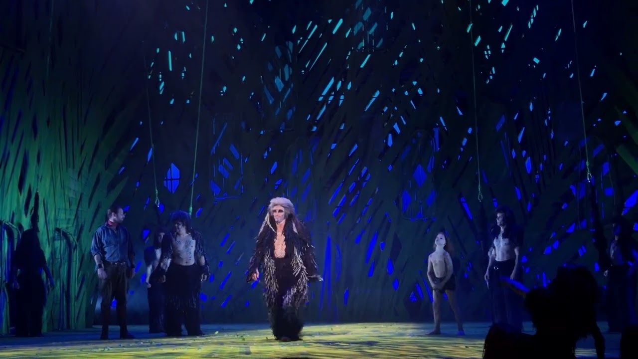 Disney Tarzan das Musical Stuttgart 18.02.2024 Martinee 14:00 Finale Schlussapplaus