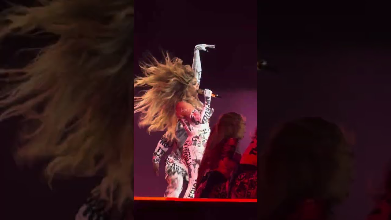 Beyoncé - MY HOUSE - Cowboy Carter Tour - LA - SoFi Stadium - 5.7.25