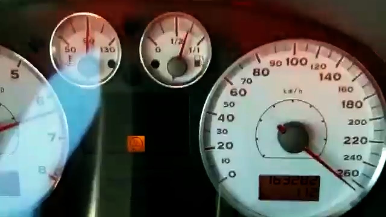 Seat Leon Cupra R Turbo 500 HP Acceleration 0-270 Sound