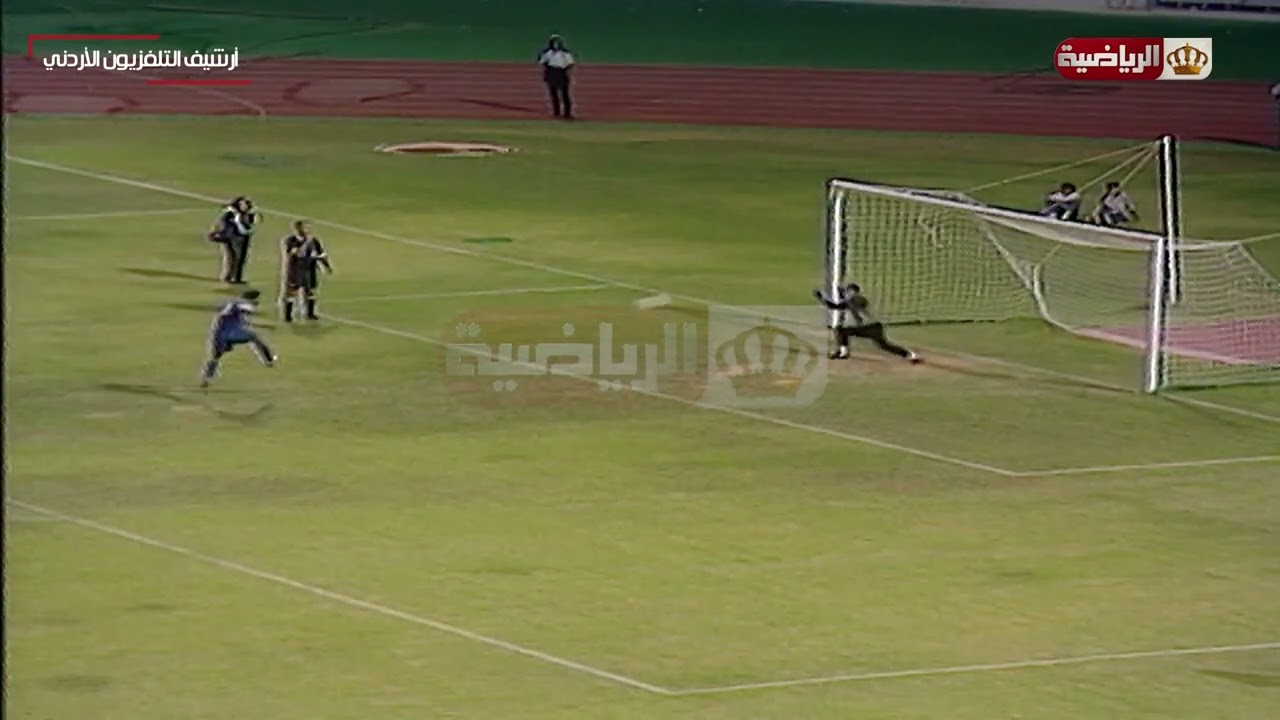 من أرشيف التلفزيون الأردني مباراة الرمثا والقادسية، وتتويج نادي الرمثا بلقب بطولة درع الإتحاد 1993