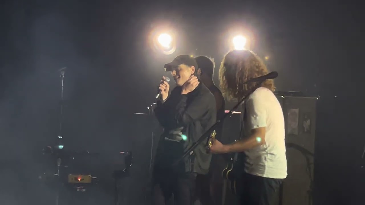My Chemical Romance - Desert Song (Encore) - FULL SONG - Barclays Center - Brooklyn, NY - 9/11/22